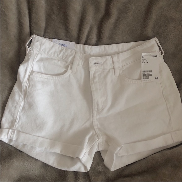 H&M white denim shorts size:2 - Picture 1 of 3